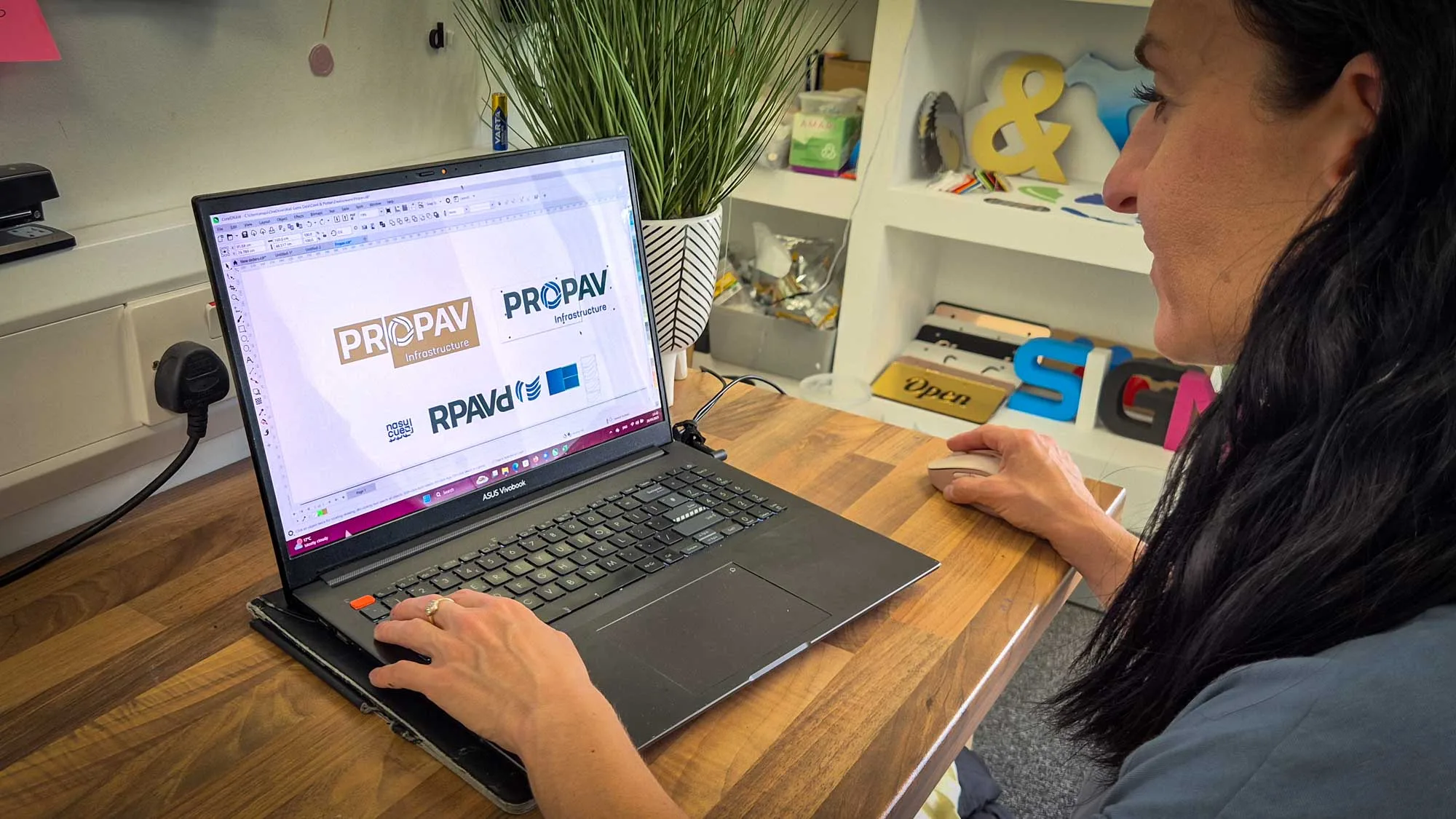 How We Make Custom Business Signs
